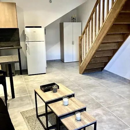 Duplex Au Coeur Du Village Les Mées Exterior foto